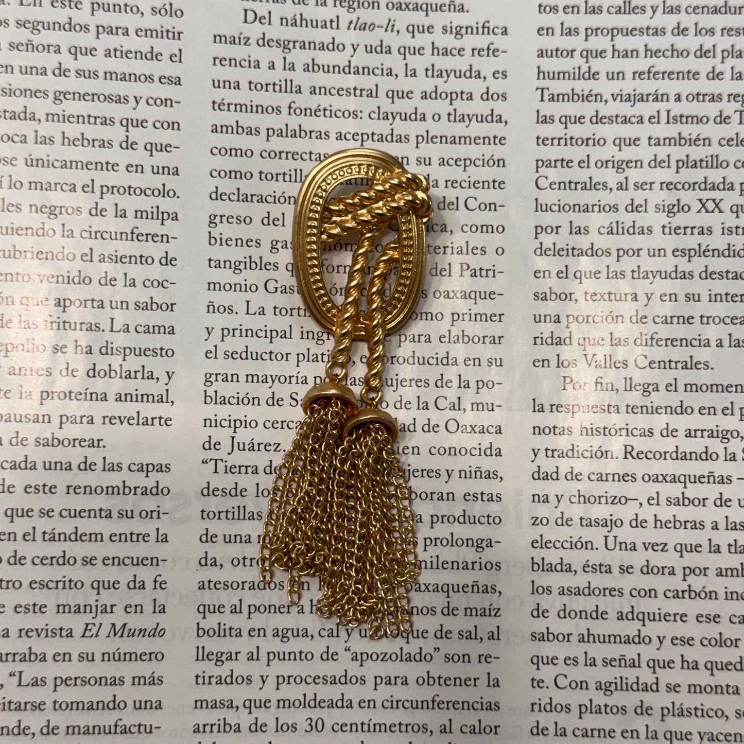 BROCHE CASCADA