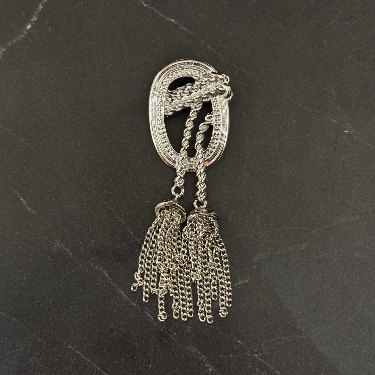 BROCHE CASCADA