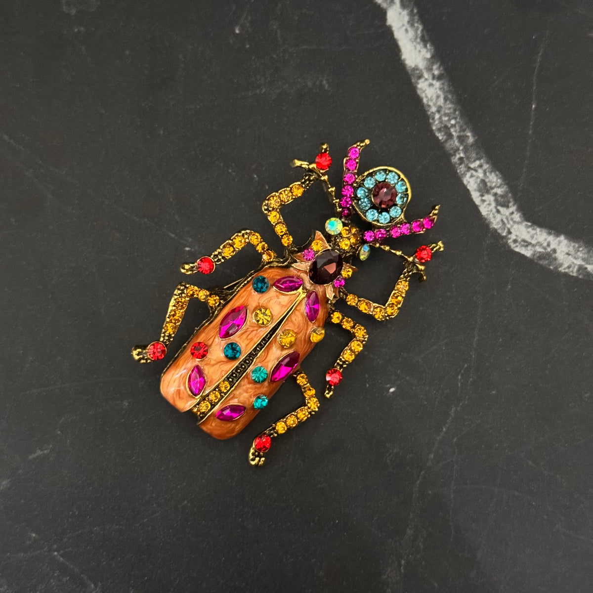 BROCHE ESCARABAJO