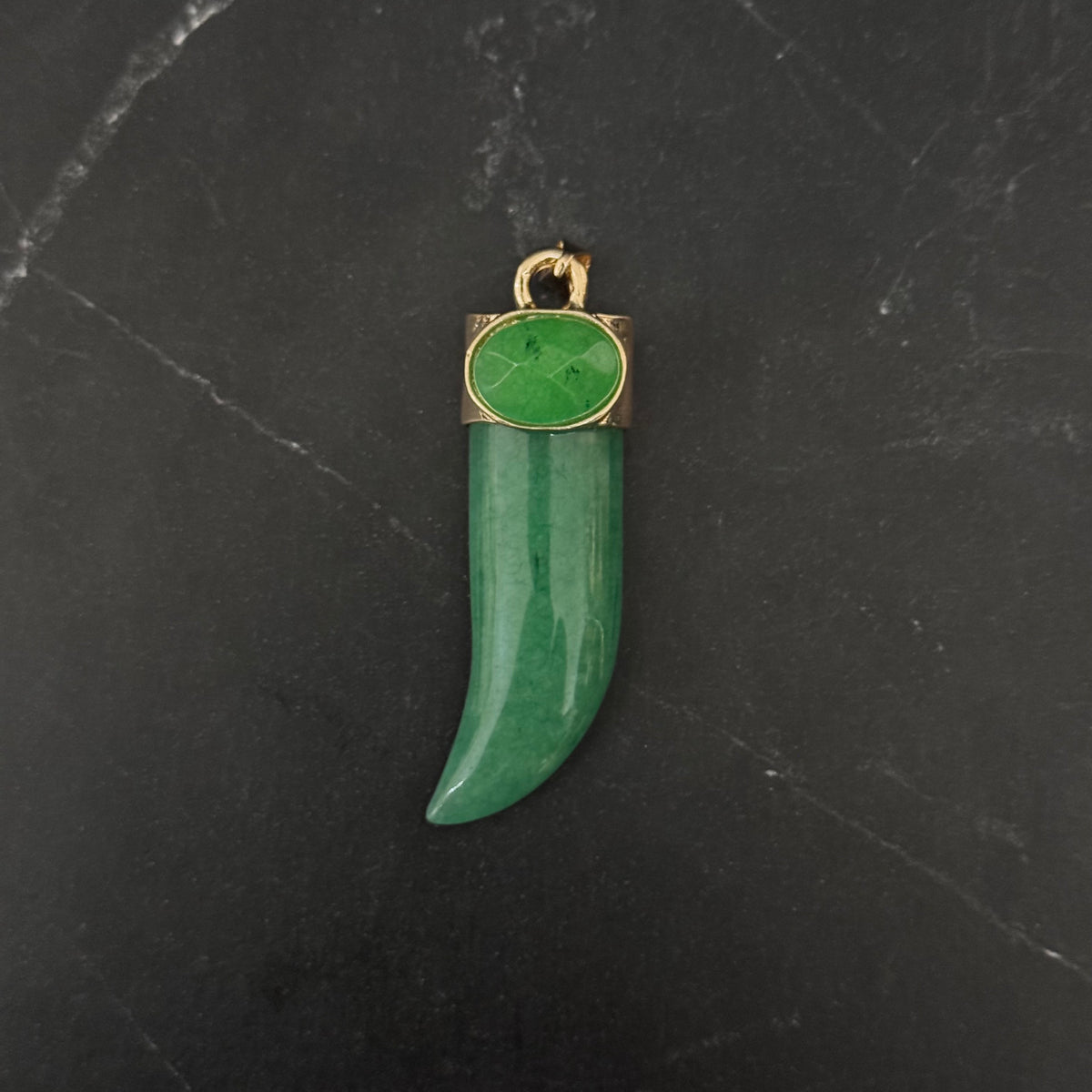 DIJE PIEDRA