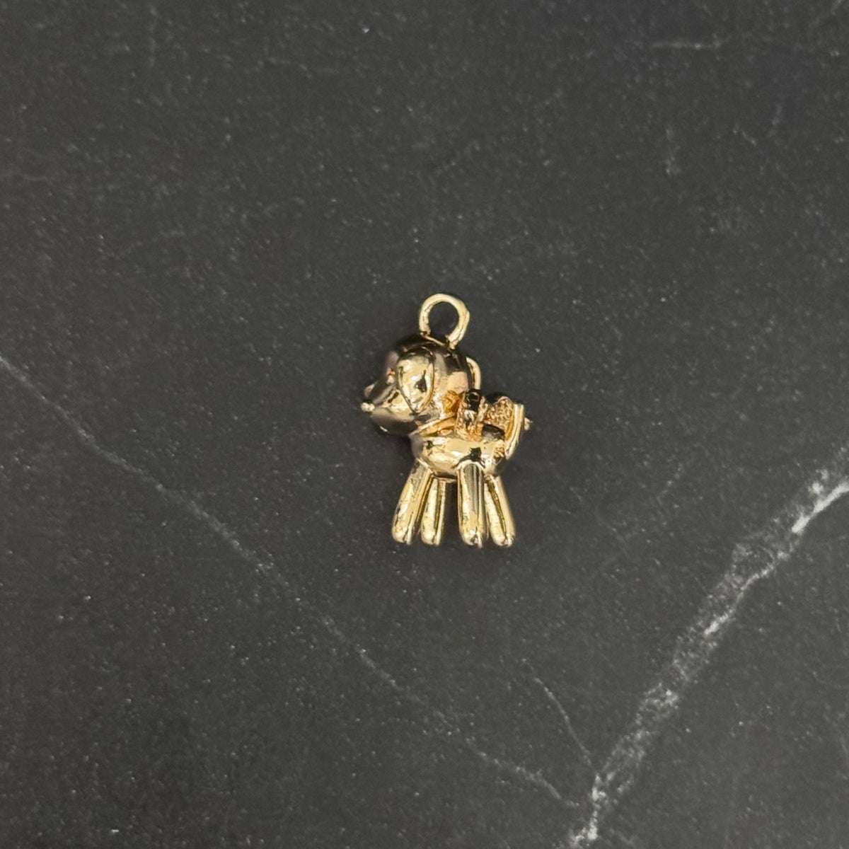 DIJE DORADO